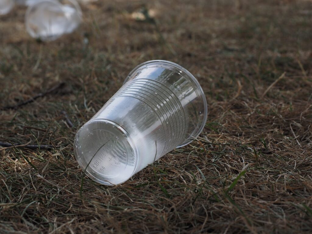 combien de cl dans un gobelet en plastique